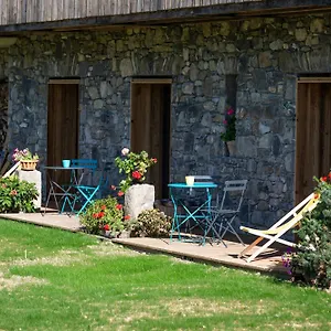les-mazots-des-fees.hotels-rhonealpes.com/